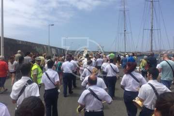 Procesión terrestre-marítimo de la Virgen del Carmen por la bahía de Melenara (Foto TA)